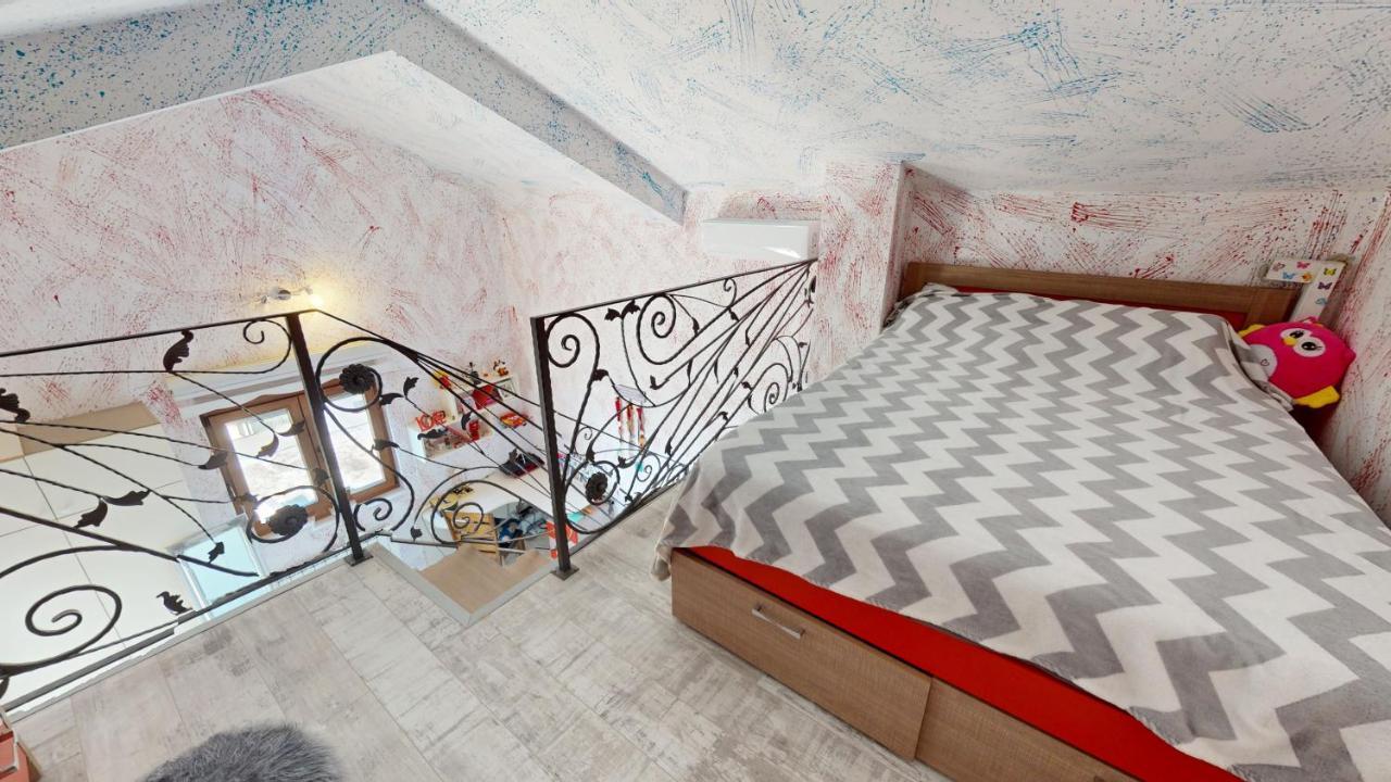 Villa Sunny In Kavac *