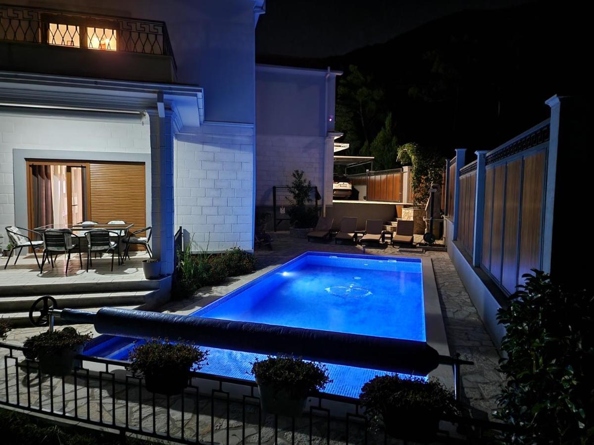 Villa Sunny In Kavac *